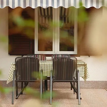 Salihbegovic Apartment Nečujam